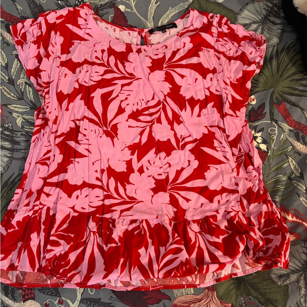 Bright Pink & Red Floral Ruffle-Hem Blouse